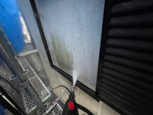 実はとっても重要！！　塗装前の高圧洗浄について