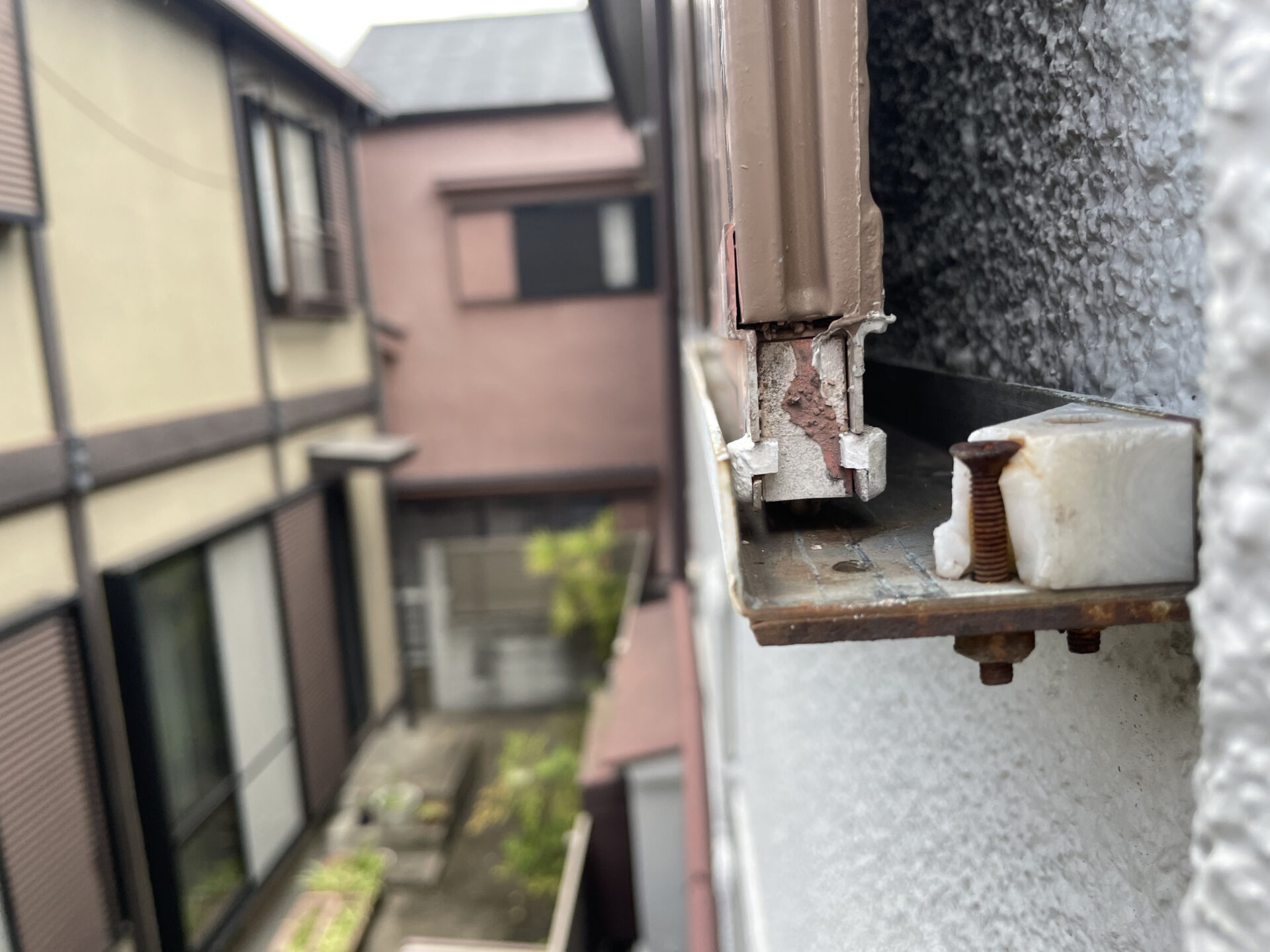 大阪府茨木市　雨戸の補修 施工前